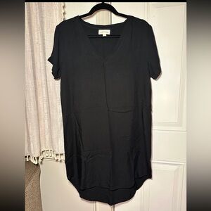 Anthropologie Cloth & Stone T-shirt dress Large black V neck, like new, CUTE!